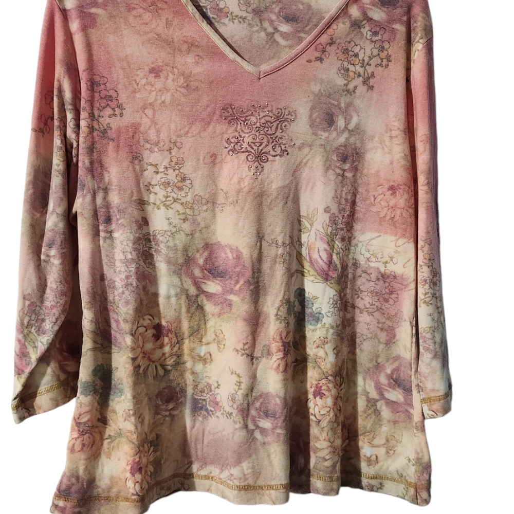 Floral Sweater in Shades of Creams and Pinks by Xcit USA, Size 2X